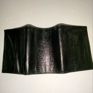 Men's (Black) Split Cowhide Leather & S Mulated Alligator Trifold Wallet